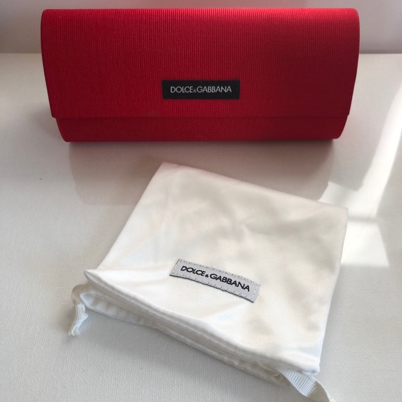 Sunglasses w/case - Picture 5 of 6